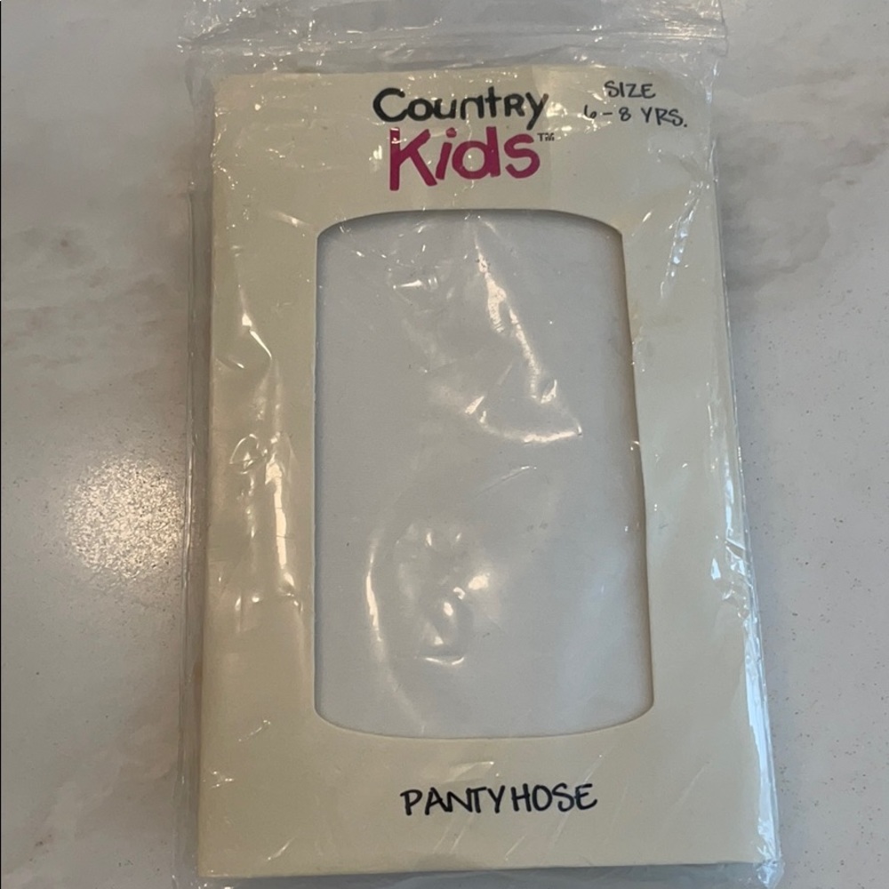NWT Country Kids Girls Ivory Sheer Tights-Size 6/8